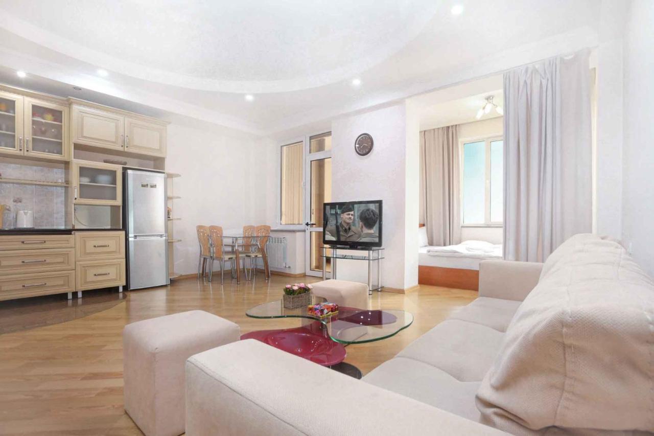 Stay Inn Apartments At Northern Avenue Yerevan Exterior foto