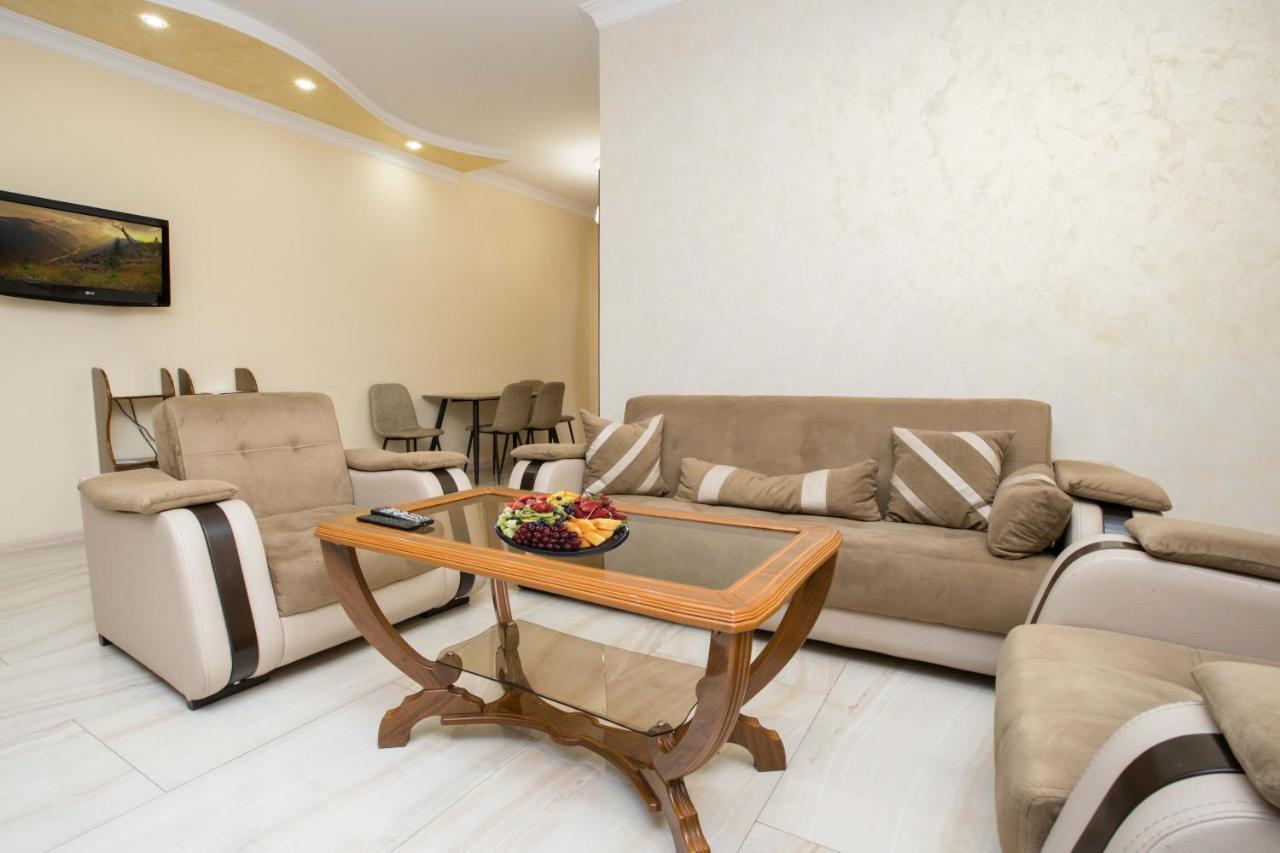 Stay Inn Apartments At Northern Avenue Yerevan Exterior foto